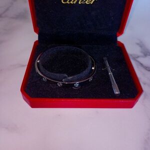 Love bracelet size 17 I never wore it